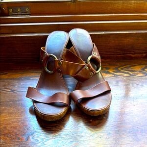 Frye heeled sandal, brown leather, size 10